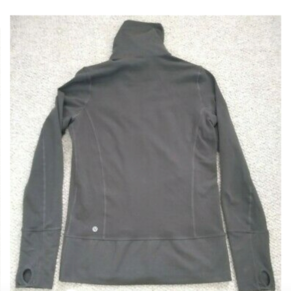 Lululemon olive green denim Wren stride jacket - Picture 4 of 5